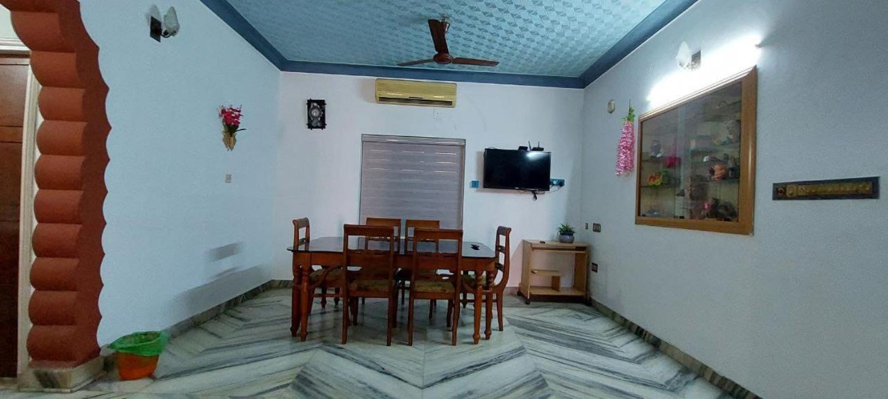 Jinan Palace Guest House Jinan Palace Guest House เนดุมบัสเซรี ภายนอก รูปภาพ